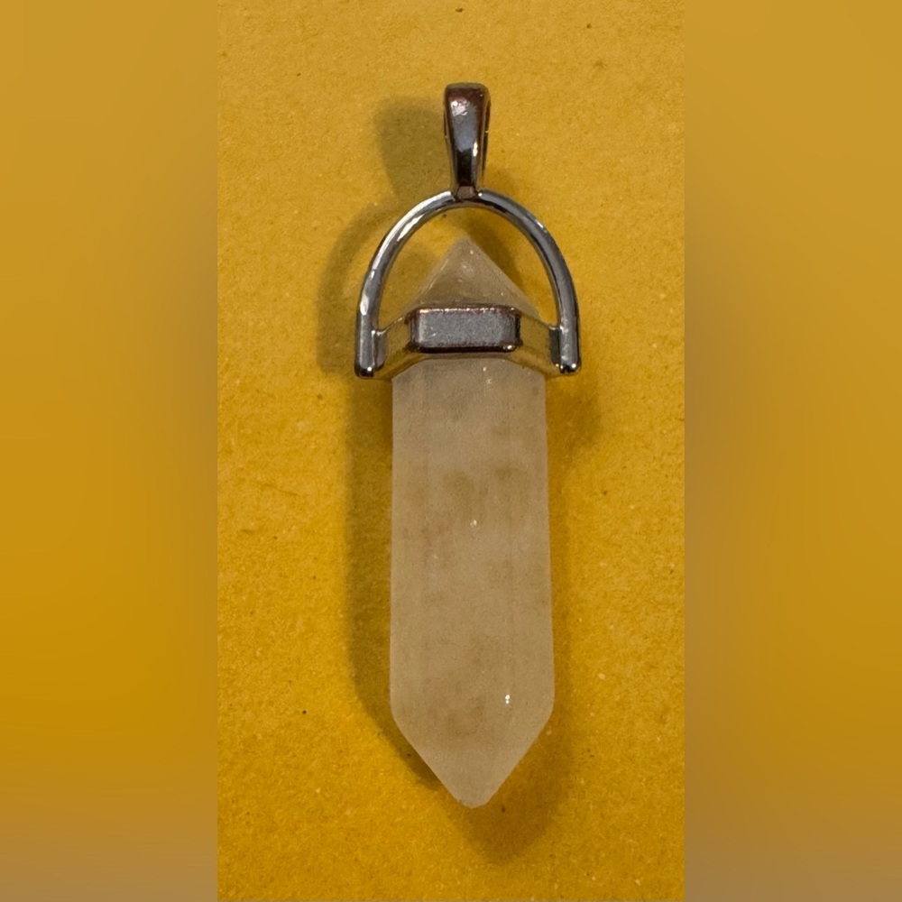 Pendants - 2 - silver tone (not 925) - white long crystal & round green. - Picture 7 of 7